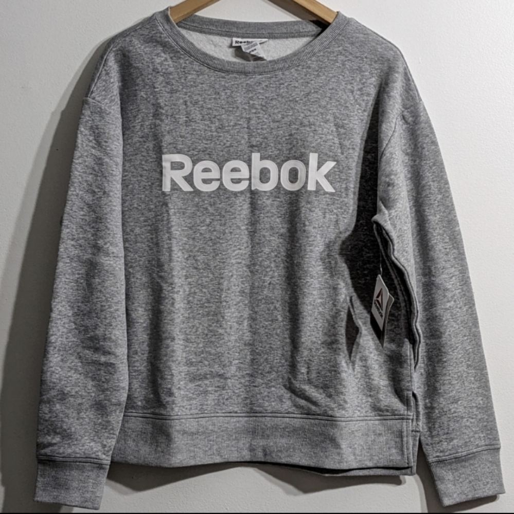 Reebok Women's Grey Soft Crewneck Sweatshirt, Size Medium, New With Tag